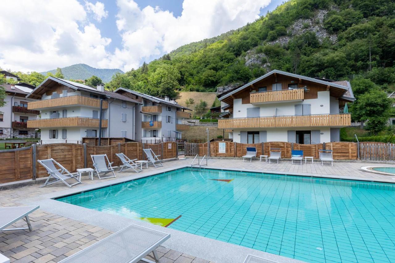 Residence Alessio Bezzecca Eksteriør billede
