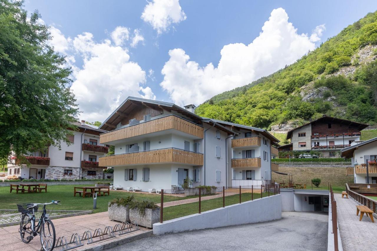Residence Alessio Bezzecca Eksteriør billede