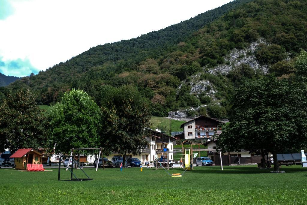 Residence Alessio Bezzecca Eksteriør billede